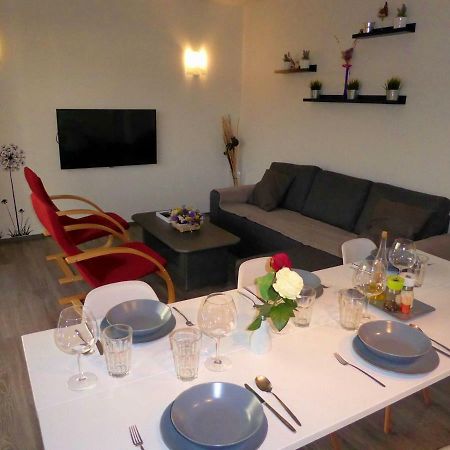 Apartman Elvis Apartament Poljica  Zewnętrze zdjęcie