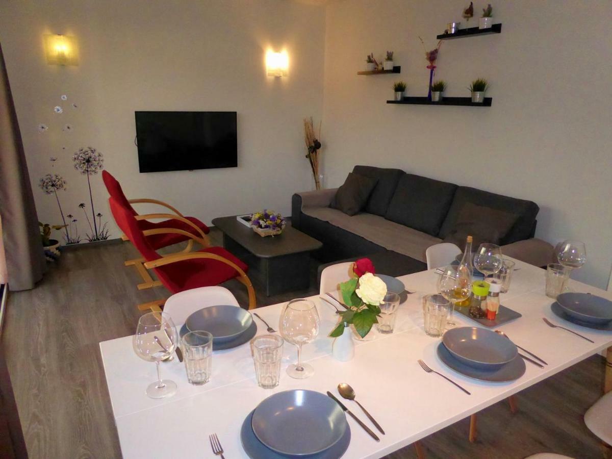 Apartman Elvis Apartament Poljica  Zewnętrze zdjęcie